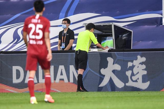 中国女篮以77-88落败于尼日利亚，杨舒予23分表现抢眼